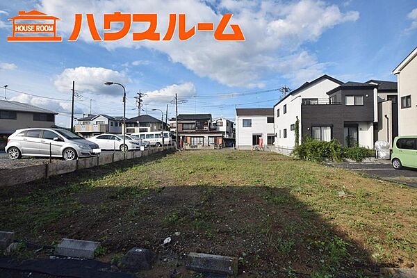 9/18撮影、造成前、全3区画図の分譲地画像です。東上線「坂戸」駅17分、全3区画の11月中旬迄の期間限定建築条件付分譲地、【マイセレクト】注文住宅の「選ぶ楽しさ」を、建売住宅の「安心な価格」で♪