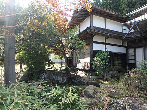 detached 秋田県男鹿市脇本浦田字菅ノ沢77
地図を見る