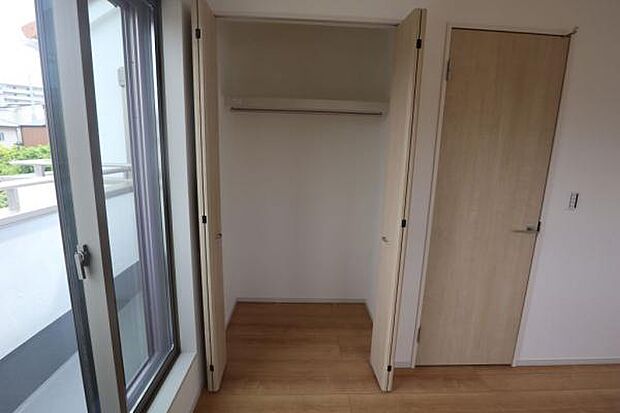 洋室6.75帖内クローゼット