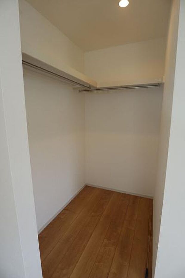 洋室7.87帖内ウォークインクローゼット