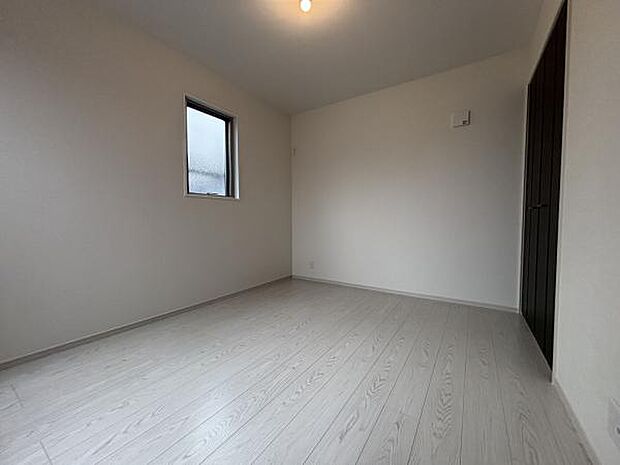 ベッドルーム5.5J