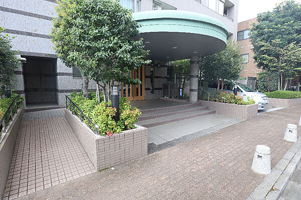 エントランスを拡大表示