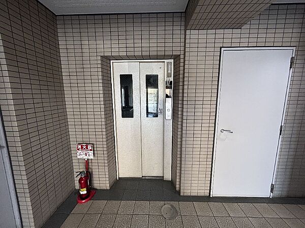 エレベーター