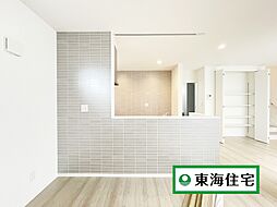 太白区富田　B棟 3LDKのリビング/ダイニング