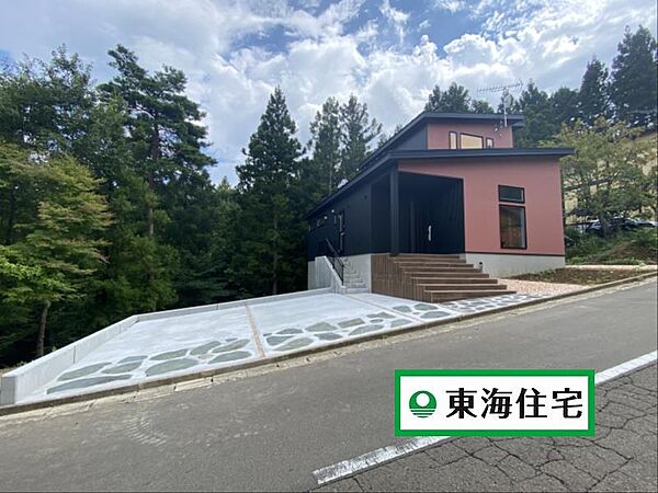 detached 宮城県刈田郡蔵王町遠刈田温泉字八山
地図を見る