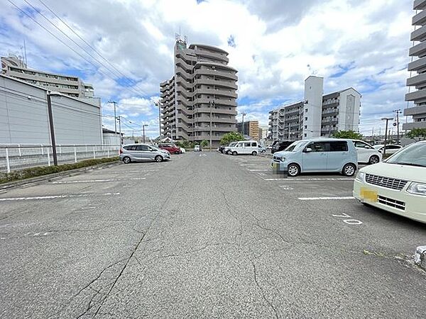 ※駐車場・駐輪場の空き状況の詳細に関しては担当者までご確認ください。