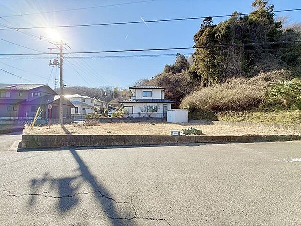 （現地写真）建築条件無し土地のため、焦らずにご家族に合ったスケジュールで、間取りなどを選ぶことができます〇＊建築プランのご相談もお気軽にお問合せください :)