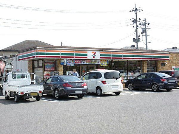 コンビニ セブンイレブン 富谷成田4丁目店 455m