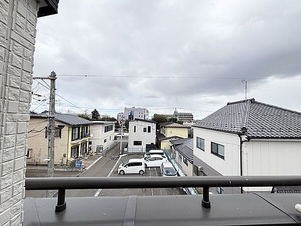 バルコニーから街並みを一望できる景色は生活の楽しみのひとつになります。