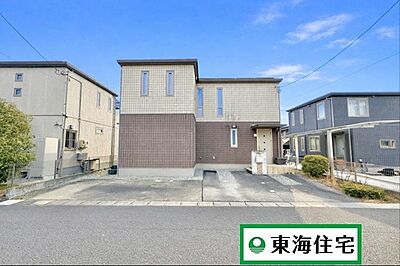外観:※画像は一部CGを含んでいます。長期優良×駐車3台可!66.64坪の広い敷地で陽当たり良好の軽量鉄骨 外観:※画像は一部CGを含んでいます。長期優良×駐車3台可!66.64坪の広い敷地で陽当たり良好の軽量鉄骨