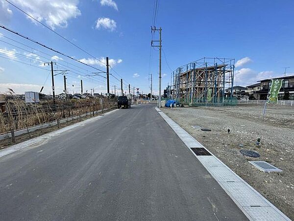 《前面道路》