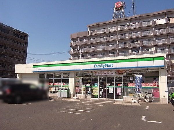 コンビニ ファミリーマート 若林中倉店（徒歩4分） 281m