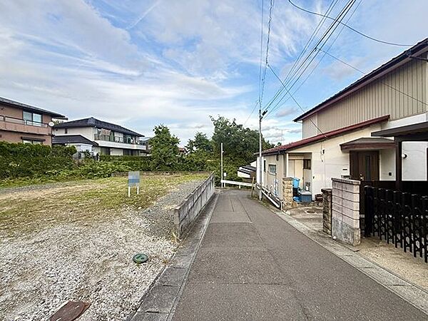 徒歩圏内に生活施設が揃い、子育て安心環境