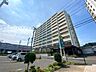 外観：ゲストルーム・パーティールーム有りの大和ハウス工業旧分譲マンション。