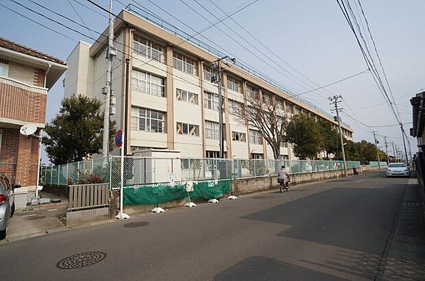 仙台市立沖野小学校 徒歩16分。 1230m