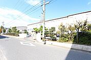 愛知県立松蔭高校 1207m