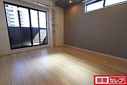 フォルシュ(forsch) 3階1Kのリビング/ダイニング