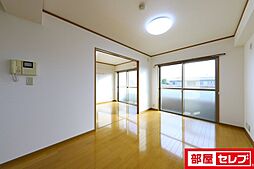 シェソワ八社 4階1LDKのリビング/ダイニング