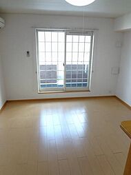 ウェストン遠若 1階ワンルームのリビング/ダイニング