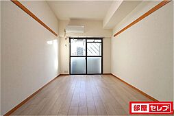 ハイツ亀島 6階1Kのリビング/ダイニング