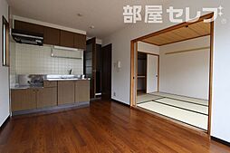 DUO 2階2DKのリビング/ダイニング