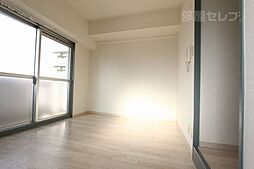 メゾン・ド・アヴァル 9階ワンルームのリビング/ダイニング