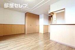 ピュア　ガーデン 2階1LDKのリビング/ダイニング