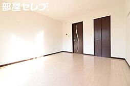 ソレイユ 1階1Kのリビング/ダイニング