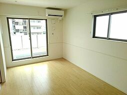 クレマチスII 2階2LDKのリビング/ダイニング