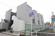中村公園駅より徒歩10分 築10年11ヶ月 2階建の賃貸物件