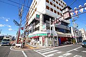 ローソンストア100太閤通六丁目店 344m