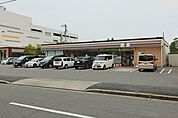 セブンイレブン名古屋春田野1丁目店 567m