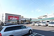 バロー東起店 1473m