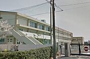 名古屋市立赤星小学校 349m