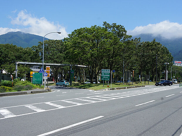 東名　御殿場ＩＣまで（4500m）