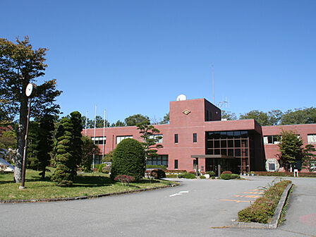 山中湖村役場まで（853m）