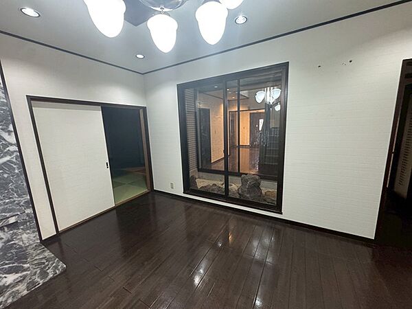 室内