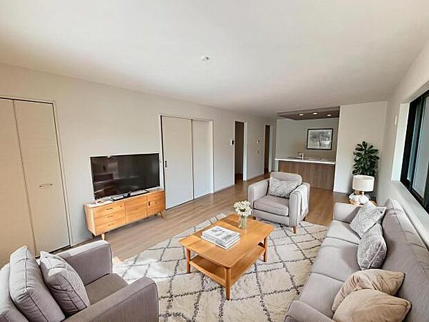 2号棟 内観写真 (本画像はCGで作成されており、実際に現地に家具は置かれておりません。)