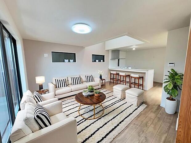 1号棟　内観写真 (本画像はCGで作成されており、実際に現地に家具は置かれておりません。) 