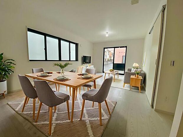 3号棟　内観写真 (本画像はCGで作成されており、実際に現地に家具は置かれておりません。) 