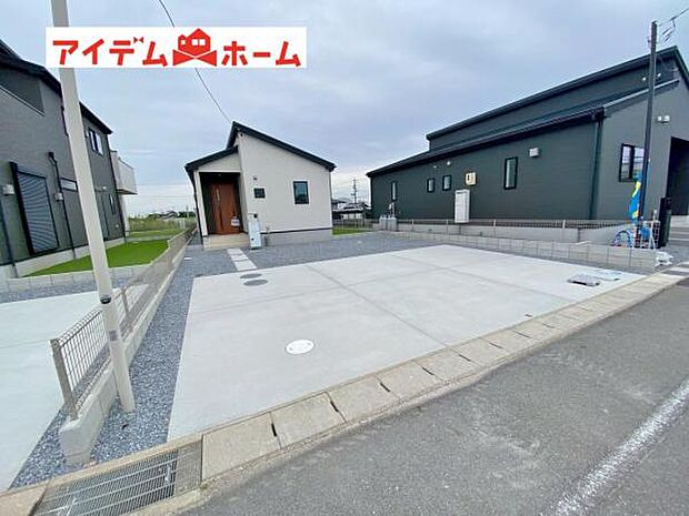 ●○3号棟外観○● 平日のご案内も可能です 