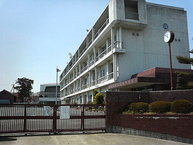 清須市立春日中学校（1100m）