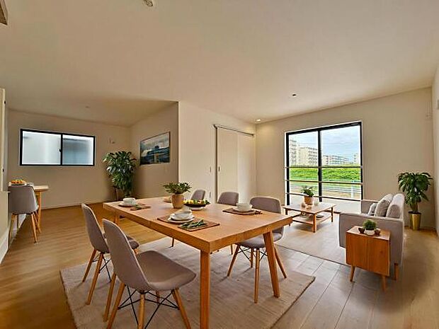 2号棟　内観写真 (本画像はCGで作成されており、実際に現地に家具は置かれておりません。) 