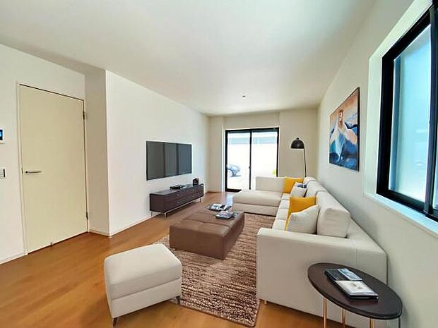 2号棟　内観写真 (本画像はCGで作成されており、実際に現地に家具は置かれておりません。) 