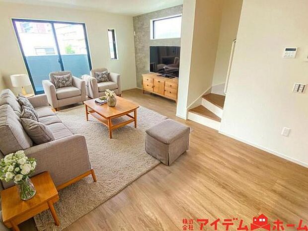 1号棟　内観写真 (本画像はCGで作成されており、実際に現地に家具は置かれておりません。) 