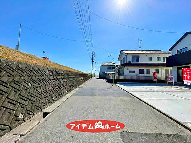 ●○前面道路○● 平日のご案内も可能です!