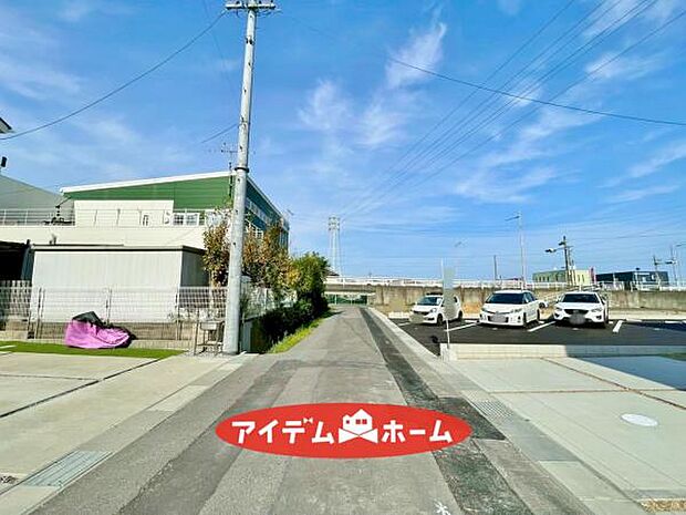 ●○前面道路○● 平日のご案内も可能です 