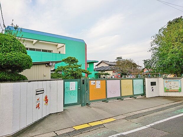 附島福祉会 附島保育園（1502m）