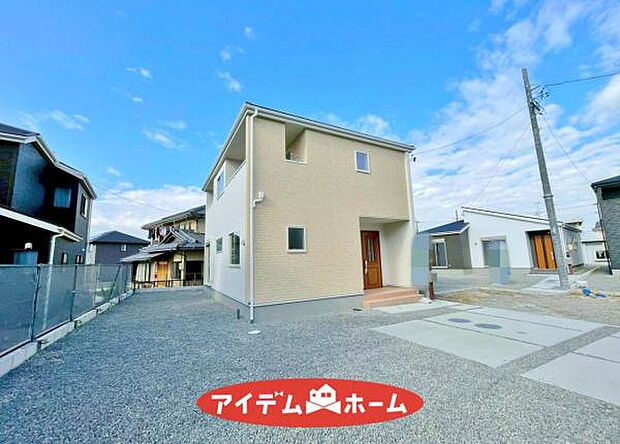 ●○4号棟外観○● 平日のご案内も可能です