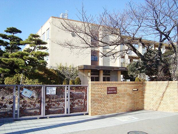 名古屋市立稲葉地小学校（506m）